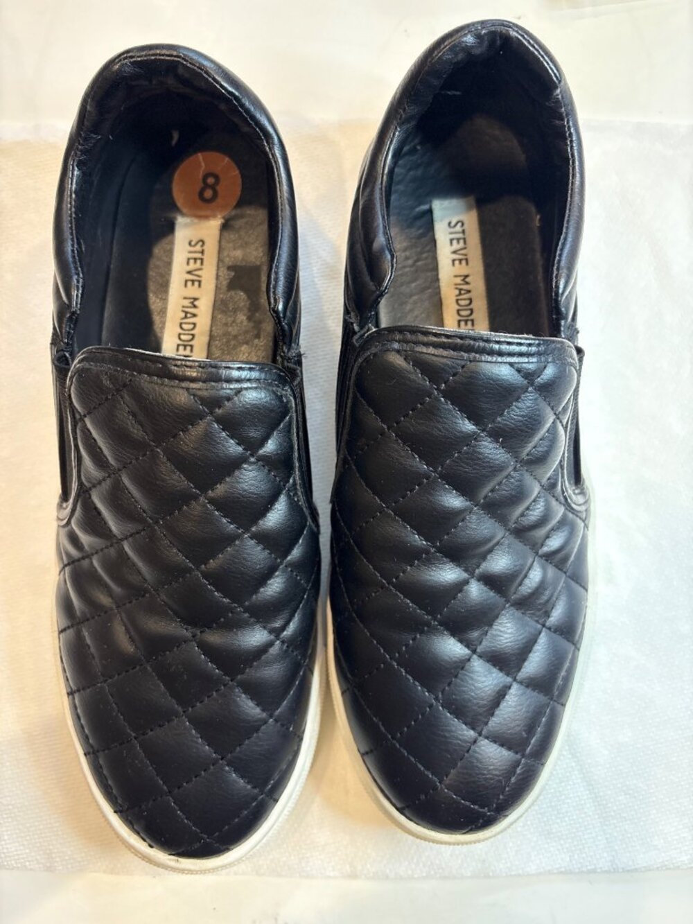 Steve Madden Ecentrcq Black Leather Women's Slip-on Sneakers size 8